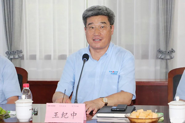 新鄉(xiāng)長城機(jī)械董事長王紀(jì)中 新鄉(xiāng)長城機(jī)械董事長王紀(jì)中