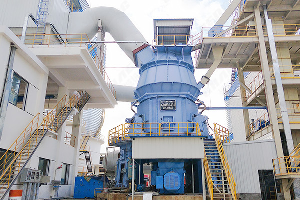 新鄉(xiāng)長(zhǎng)城機(jī)械石灰石粉磨設(shè)備 新鄉(xiāng)長(zhǎng)城機(jī)械石灰石粉磨設(shè)備